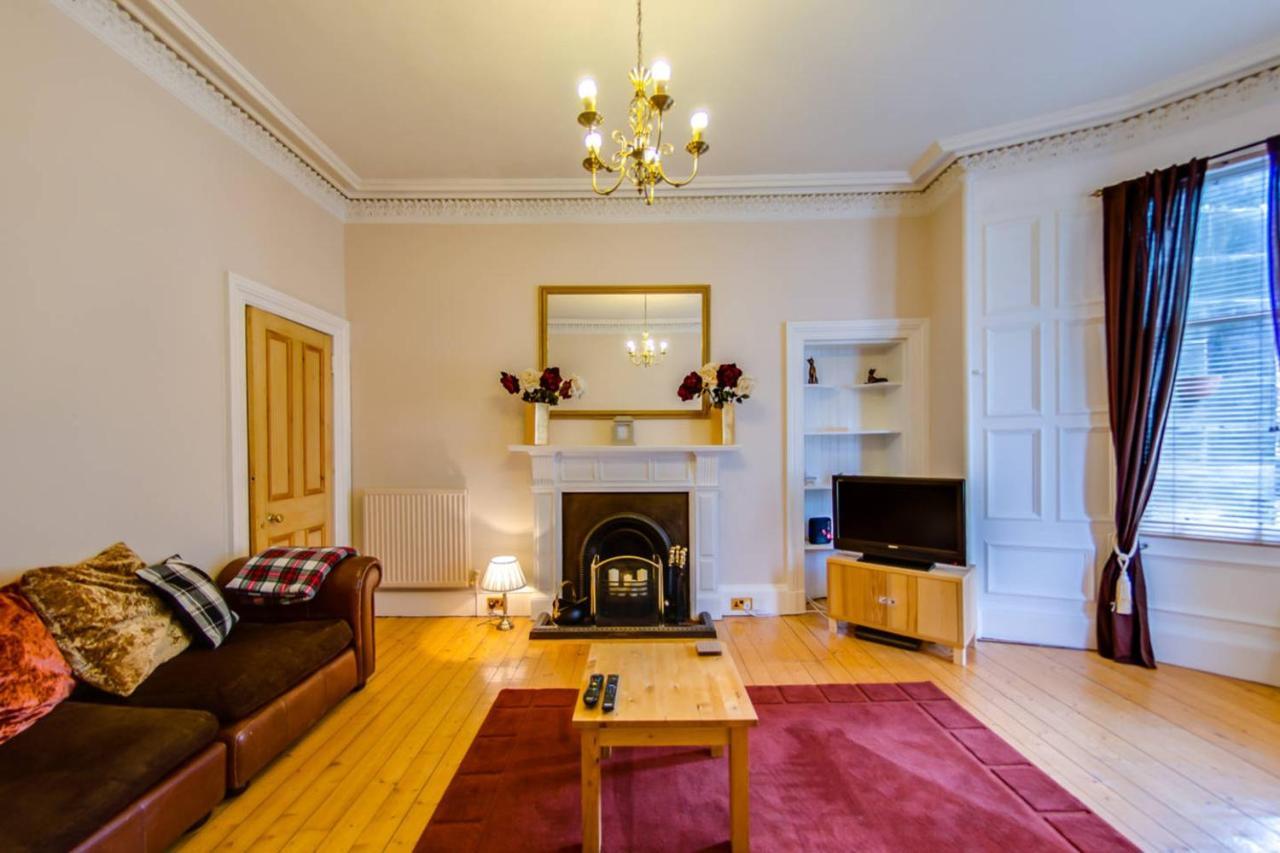 Joivy Spacious Apartment Next To The Meadows Edinburgh Bagian luar foto