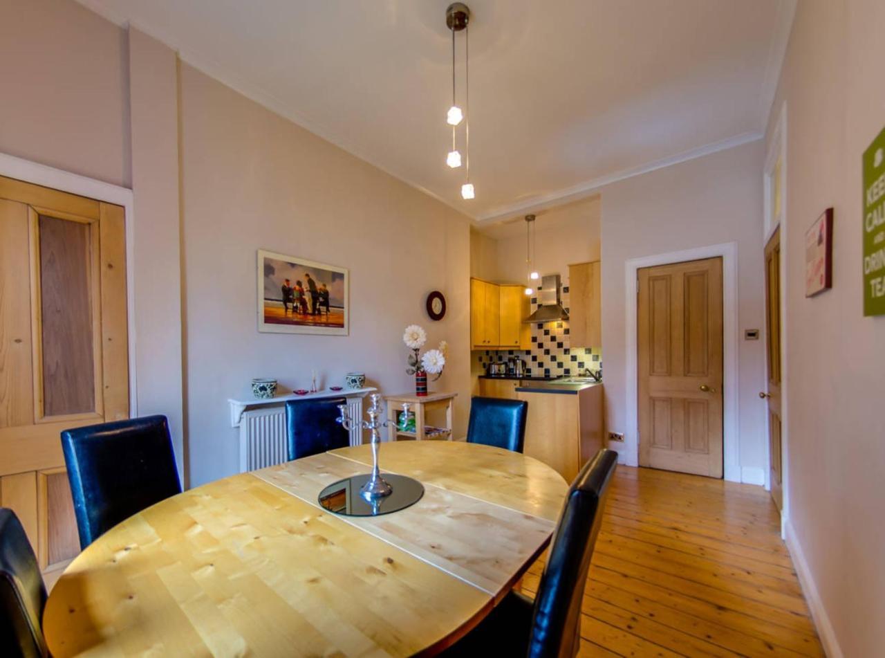 Joivy Spacious Apartment Next To The Meadows Edinburgh Bagian luar foto